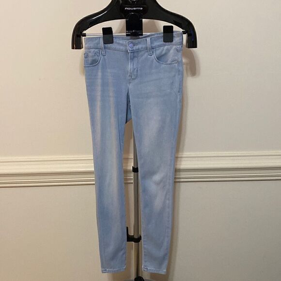 3/$10 item! Old Navy Jeans Rock star 24/7 - Picture 1 of 3